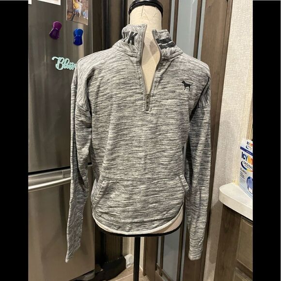 Pink Victoria’s Secret 1/2 zip top - Picture 1 of 5